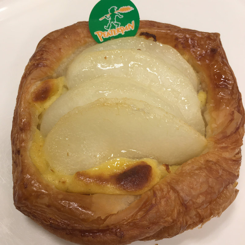 梨のディニッシュ(ピーターパン 石窯パン工房店)