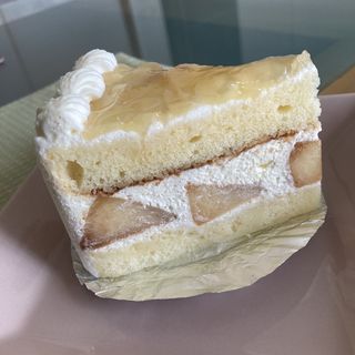 桃のショートケーキ(ボン・アトレ)