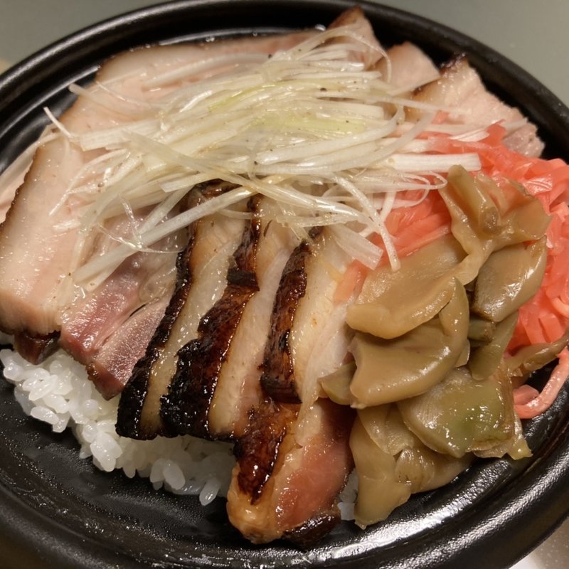 チャーシュー丼(LEGAME)