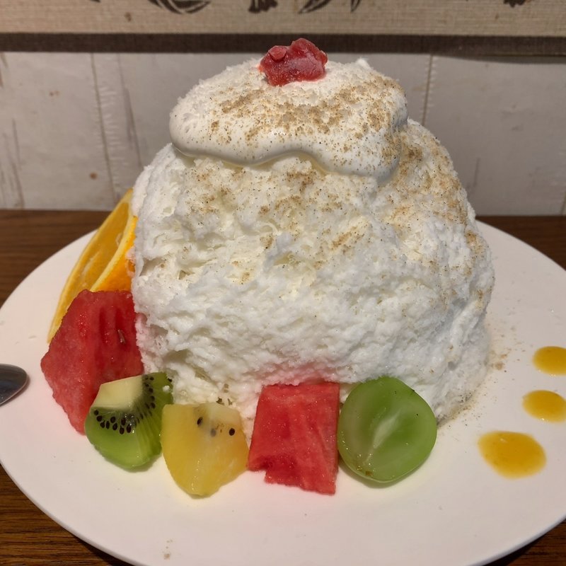 Tropical Coconut (ボンヌ カフェ 十条店 （Bonnel Cafe）)