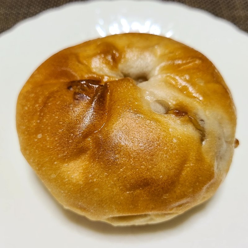 くるみあんぱん(石窯ぱん くりや)