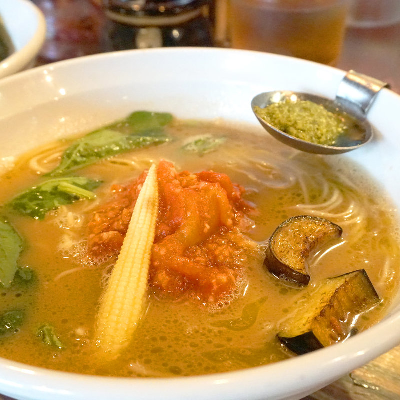 とまとんこつ(ラーメン かなで食堂 )