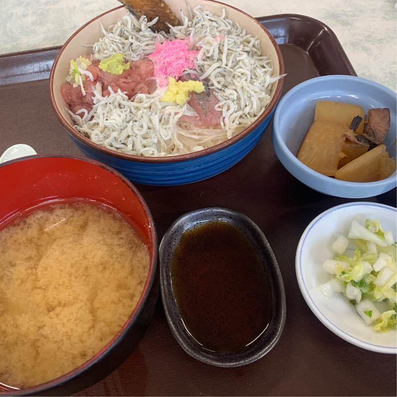 鯵刺・しらす・鮪中落ち丼(鈴)