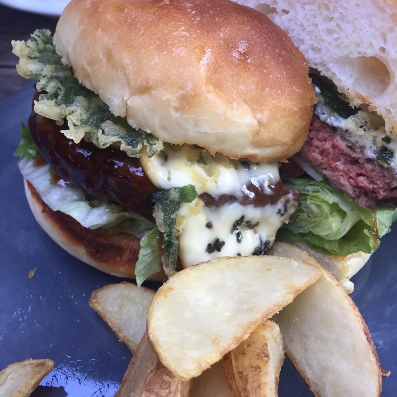 大葉のテリヤキバーガー(IVY PLACE)