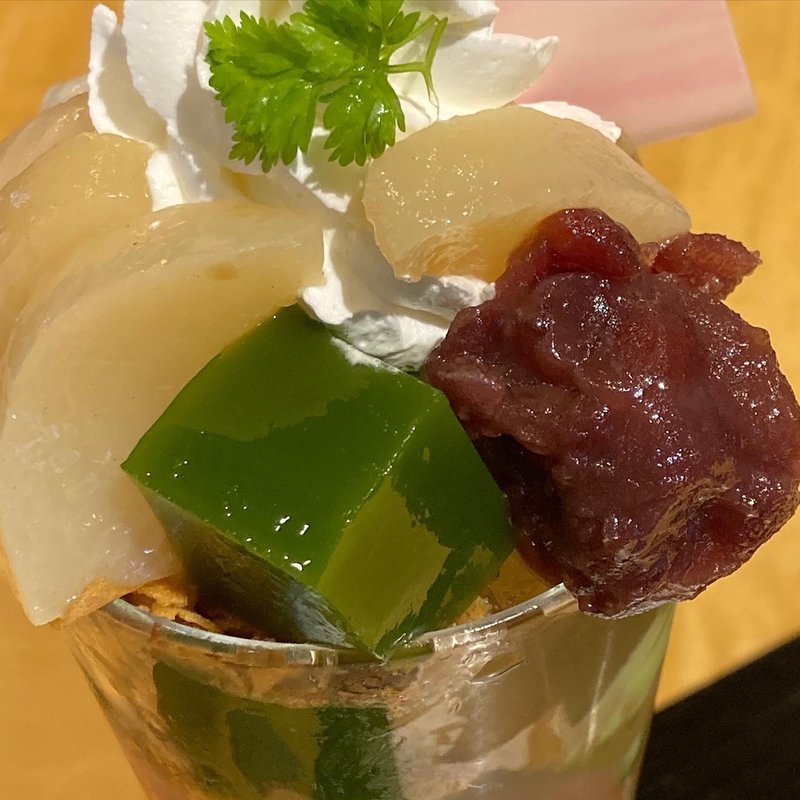 桃のパフェ(伊藤久右衛門 本店)