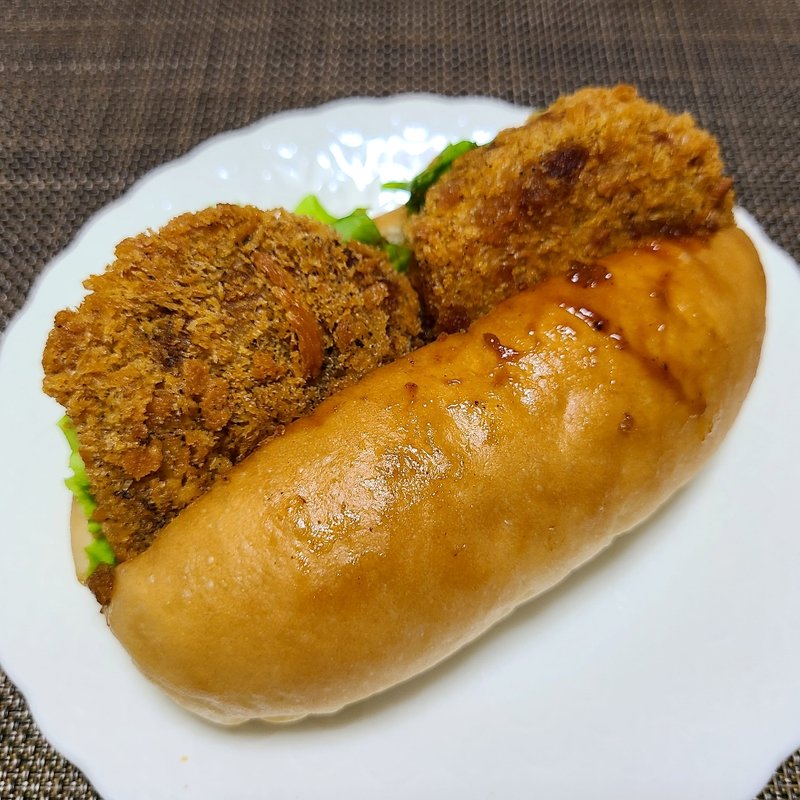 飛騨牛コロッぺ(石窯ぱん くりや)