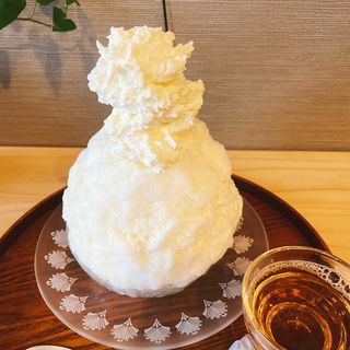 雲(かき氷 たから 十三本店)