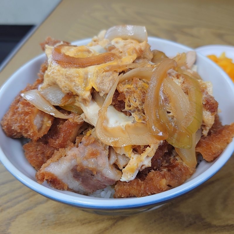 カツ丼(みなとや)