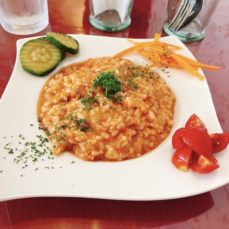 牛すじトマト煮込みリゾット(牛すじトマト煮込み専門店もうまてん)