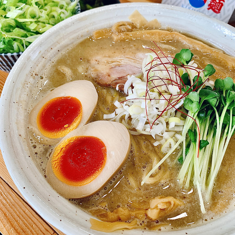桐麺しお(桐麺 )