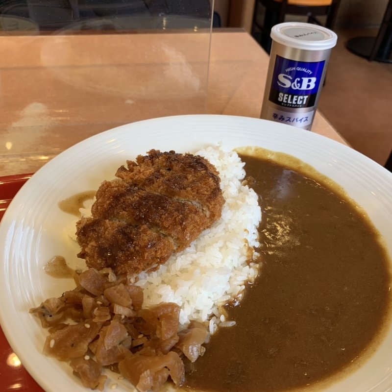 メンチカツカレー(カレーの王様 市ヶ谷店)