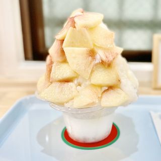 岡山の白桃ミルク氷（小）(フルーツカフェpomp)