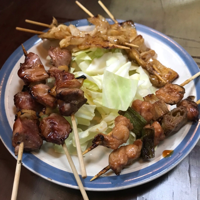 (やきとり栄八 （えいはち）)