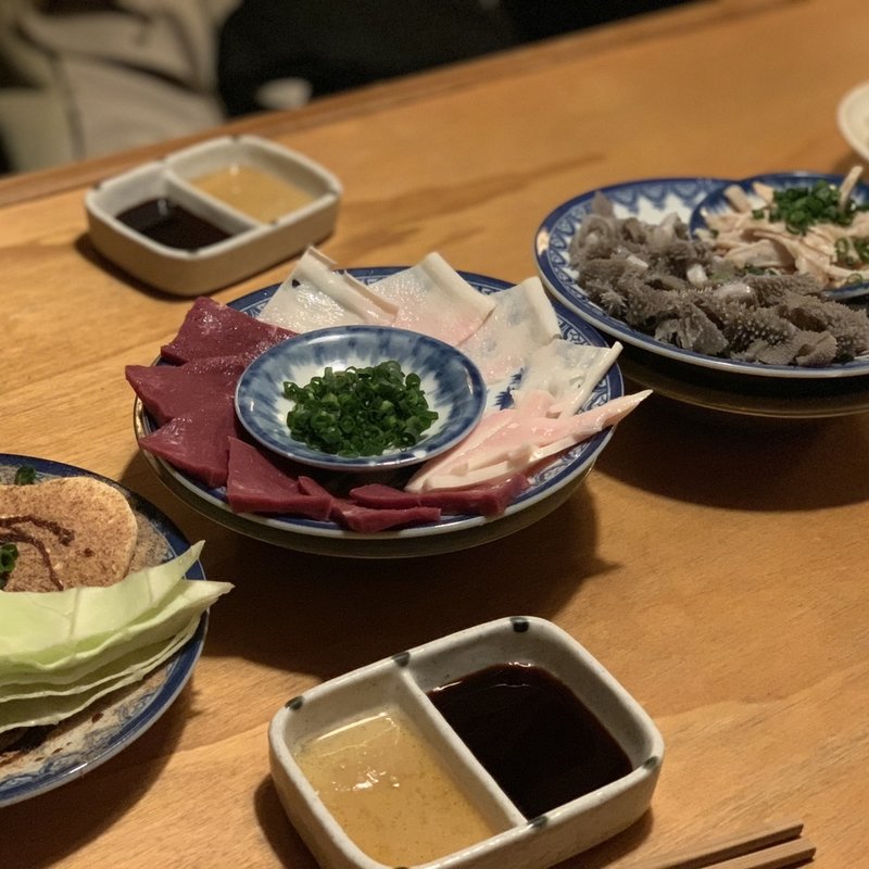 刺身盛り　一人前(煮こみ大名店)