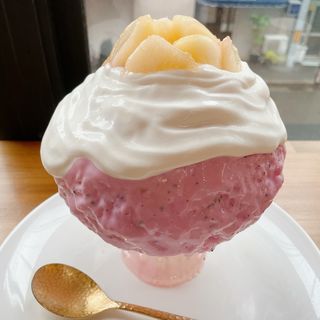 ピーチピタヤヨーグルトチーズ氷(かき氷研究所)