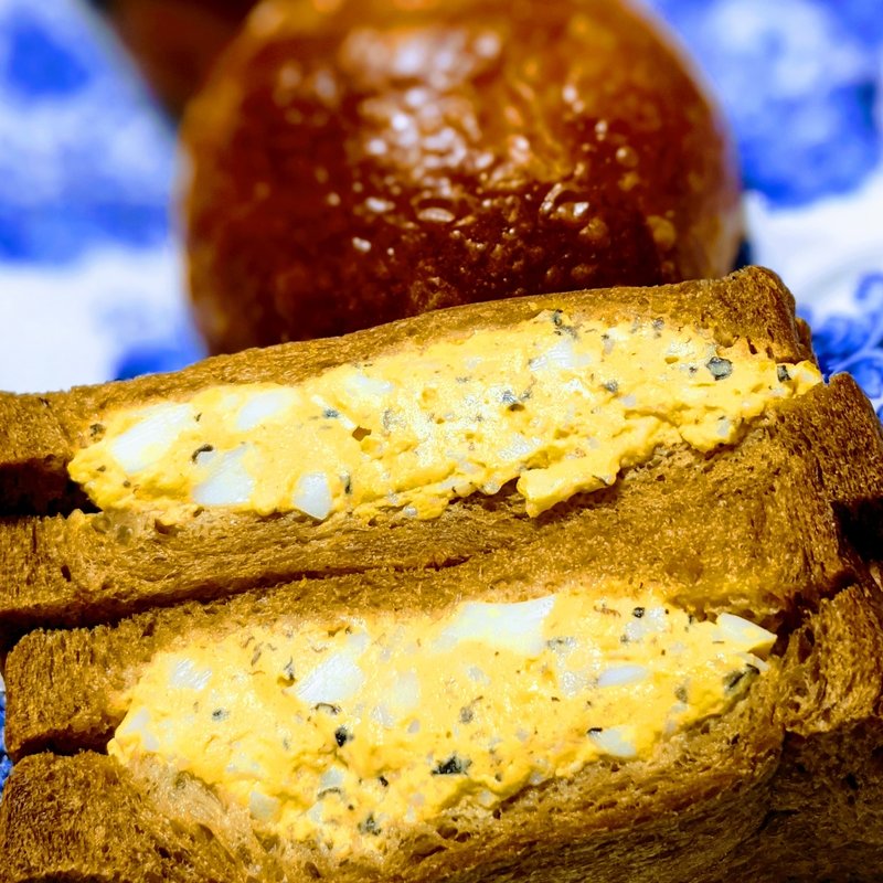 トリュフの卵サンド(TruffleBAKERY(トリュフベーカリー)本店)