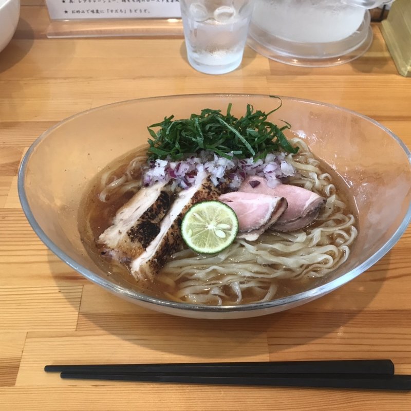 冷やにぼブラウン(らぁ麺屋 はりねずみ)