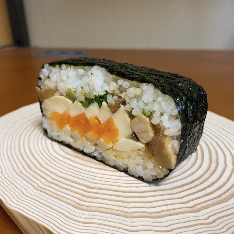 ルーロー飯おにぎらず(パンカハンカ 近鉄パッセ店)