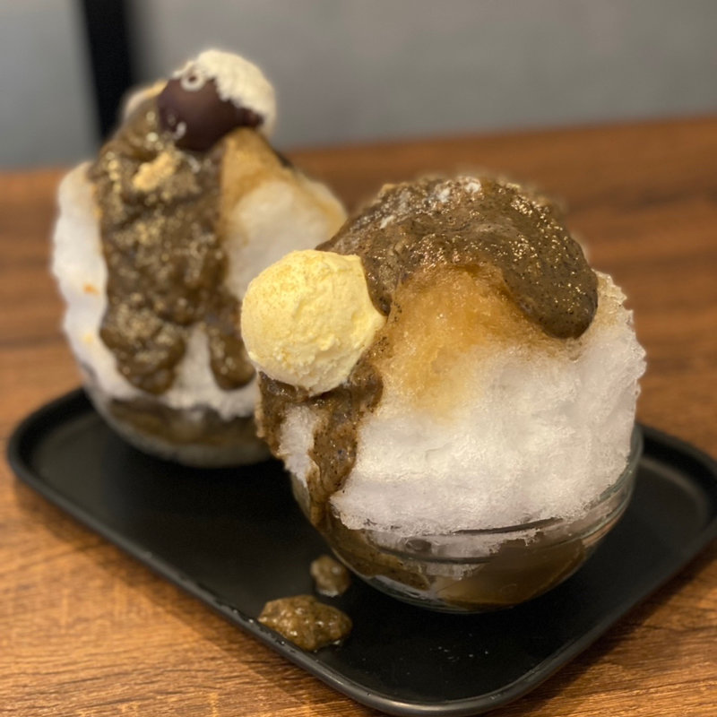 黒ゴマきなことわらびもち(フロレスタ高円寺店)