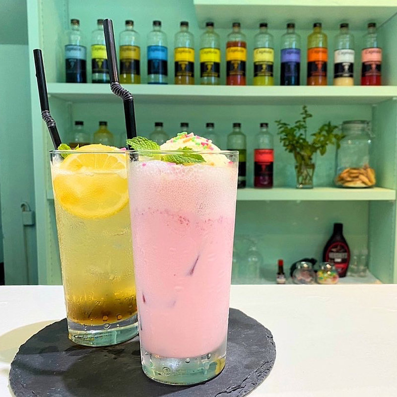 ストロベリーシェイク(ROLL COFFEE STAND)