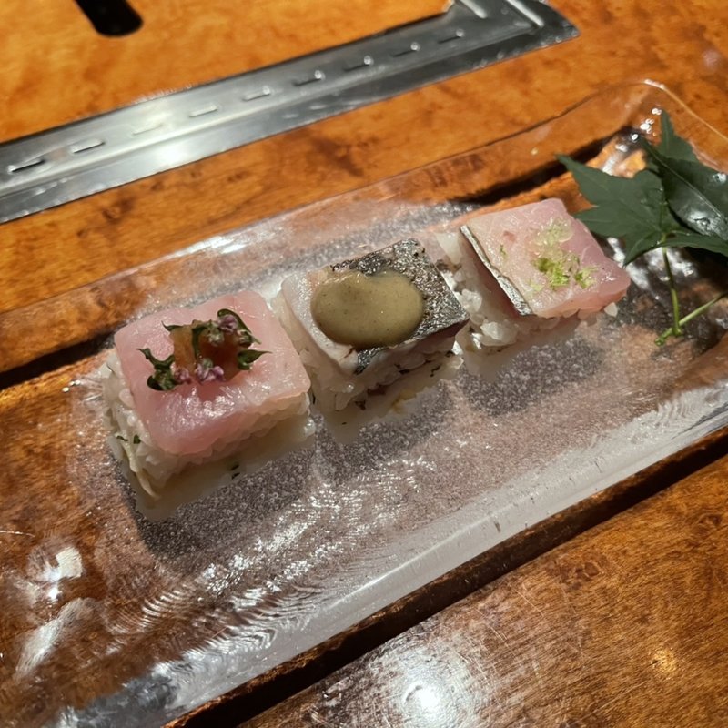 鯵の押し寿司(YAKINIKU FUTAGO 37West 17th St)