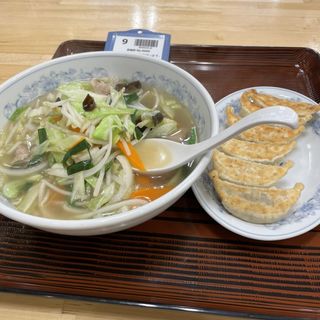 タンメン餃子セット(ぎょうざの満洲 阪急塚口南口店)