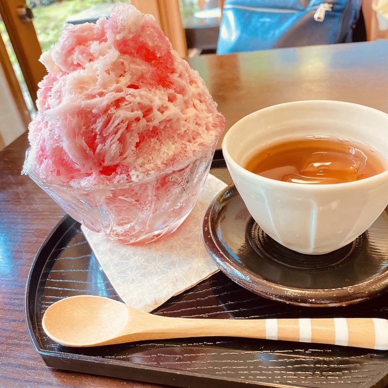 いちごれんにゅうかき氷(三芳家 )