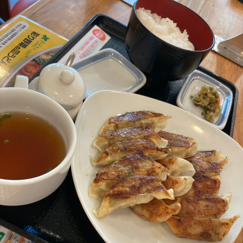薄皮ぎょうざ15個定食(リンガーハット 多摩ニュータウン店 )