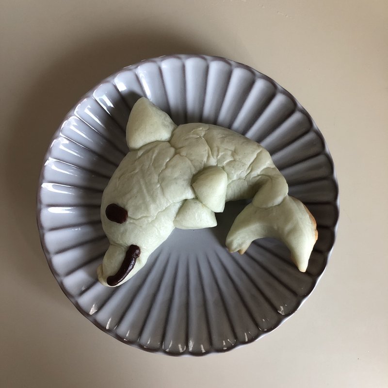 イルカパン(ニコラス精養堂 )