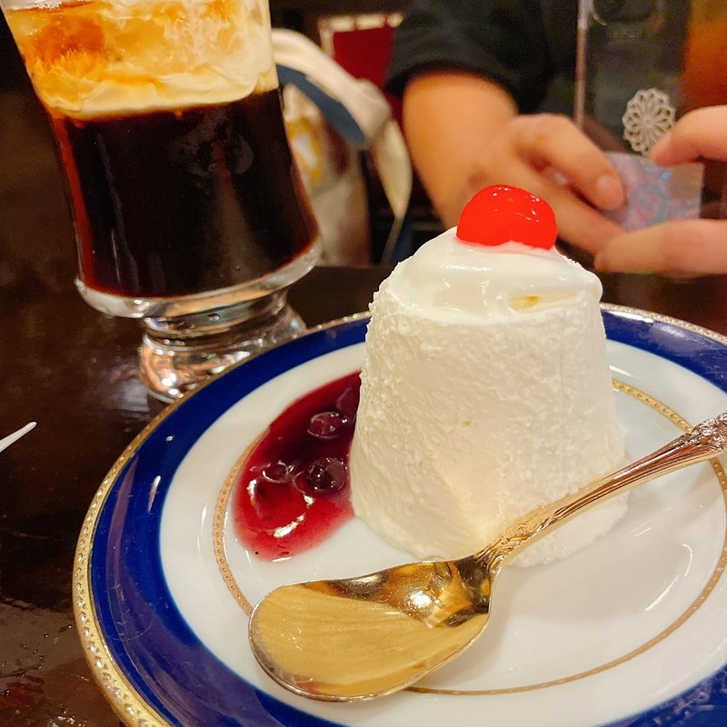 アイリッシュコーヒー　ムースケーキ(築地 （ツキジ）)