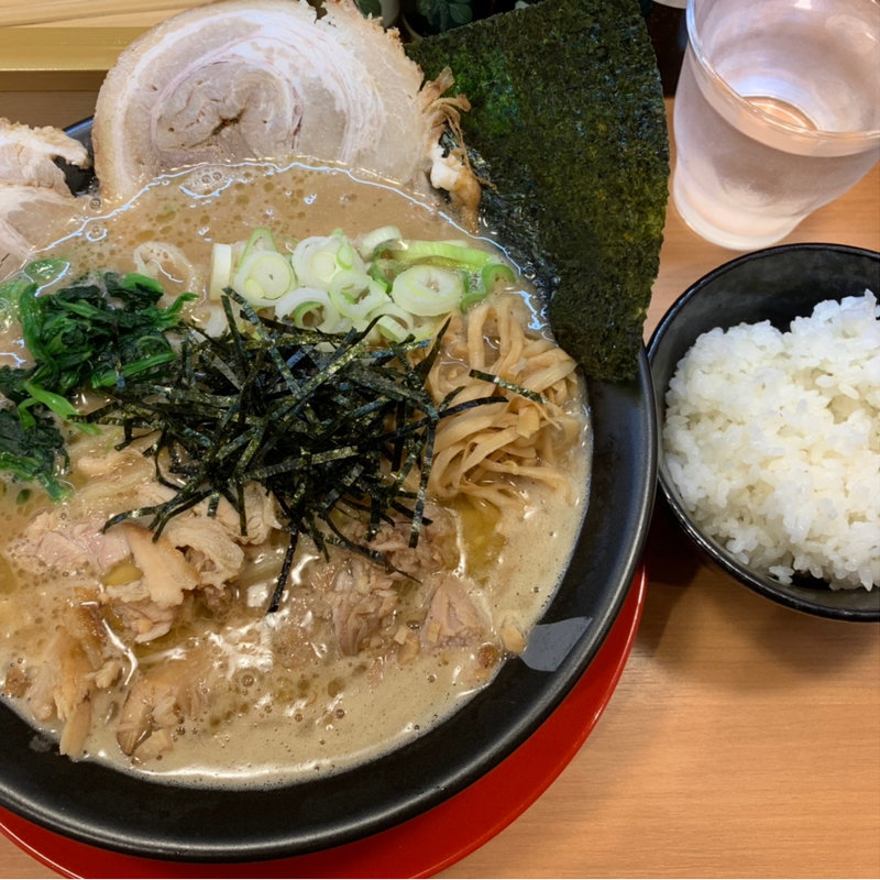 どろそば醤油　大盛(らーめん骨研究所)