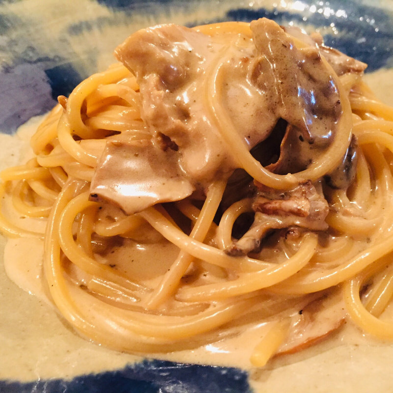 ポルチーニのクリームソースのスパゲッティ(Sante （サンテ）)