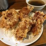 唐揚げ定食普通盛り