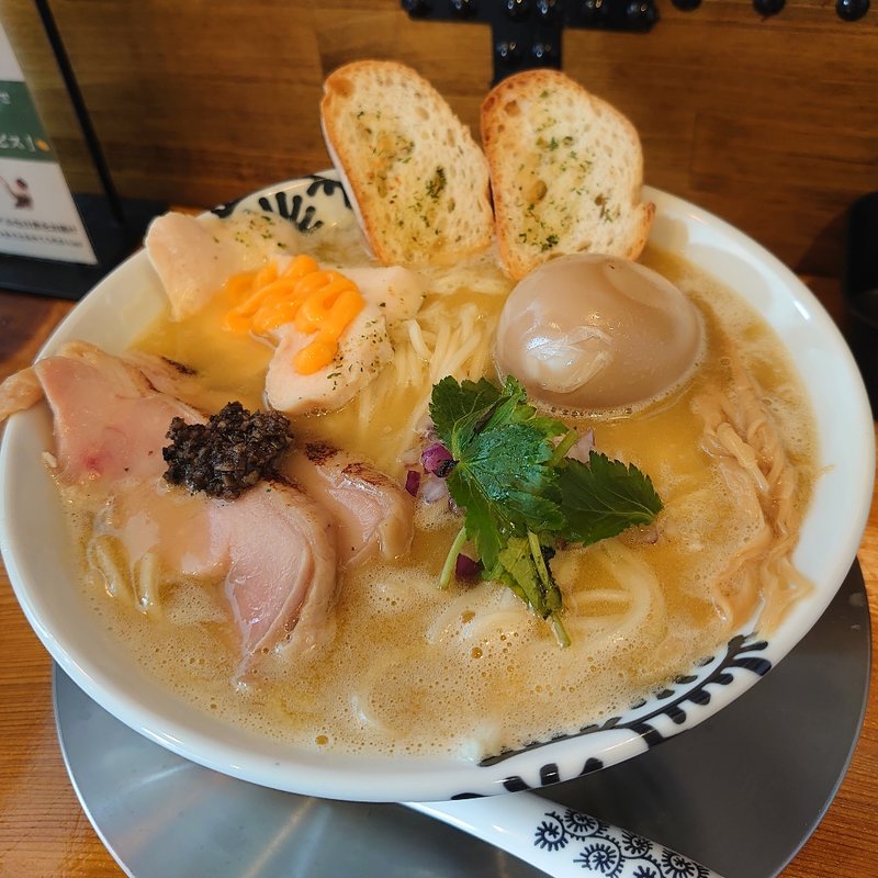 特級純鶏そば＋麺大盛(壽家)