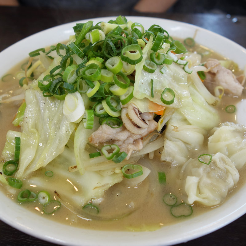 野菜たっぷりチャンポン(博多長浜ラーメン 風び(風靡) 原本店)
