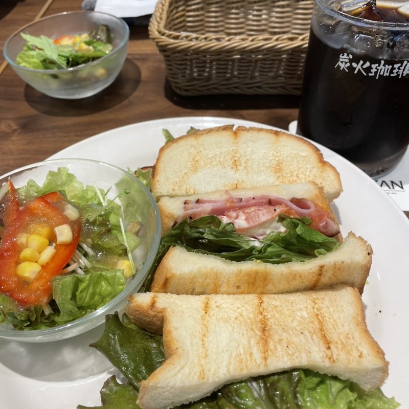 BLT(珈琲館新百合ヶ丘イオン店)