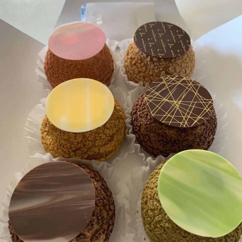 シュークリーム(chou à la crème Capri （シューアラクレーム カプリ）千代田店)