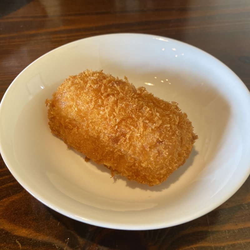カニクリームコロッケ(喫茶とベーグルのお店　ネコタ)
