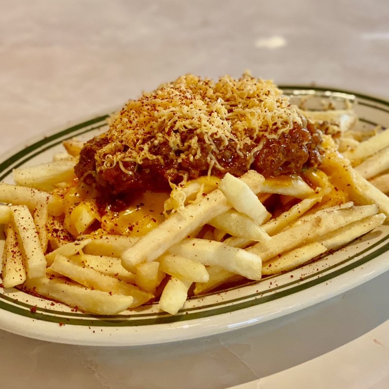 チリチーズフライ(Shake Tree Diner)