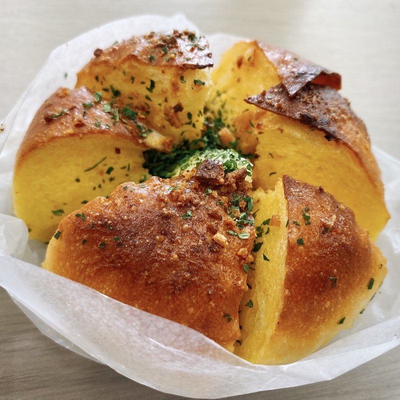 マヌルパン(ブーランジェリー・ジラフ)