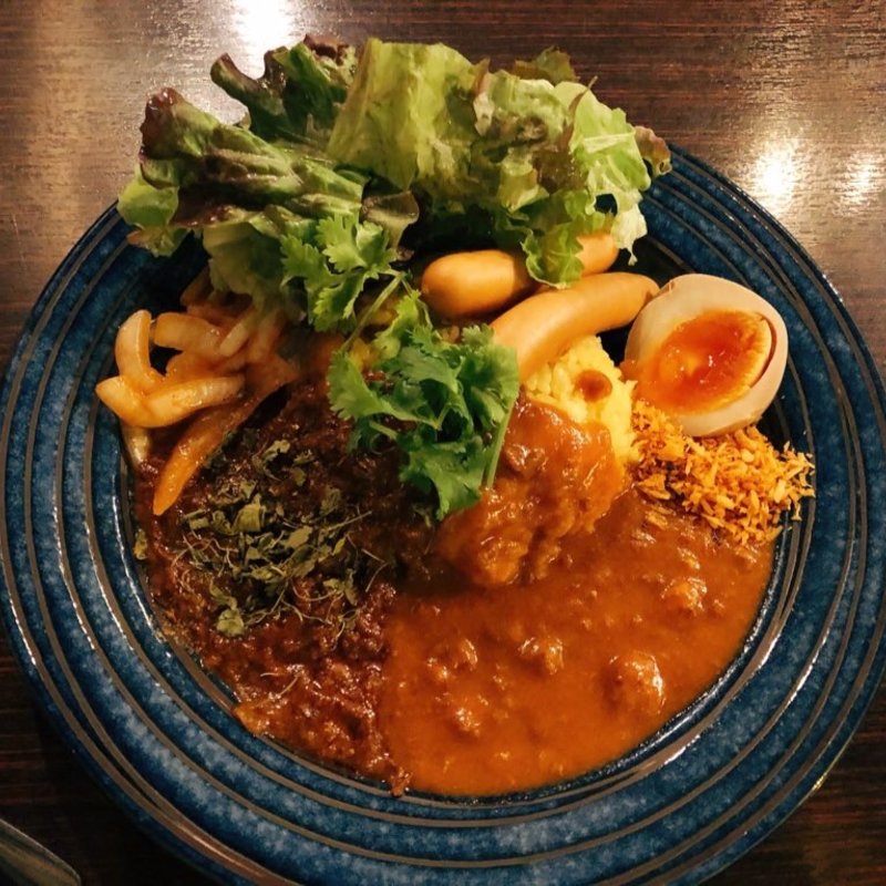 あいがけマキオカリー(カリガリ マキオカリー 46号店)