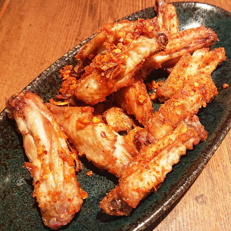 やみつき！スパイシーチキンウィング(アガリコ 新宿三丁目店)