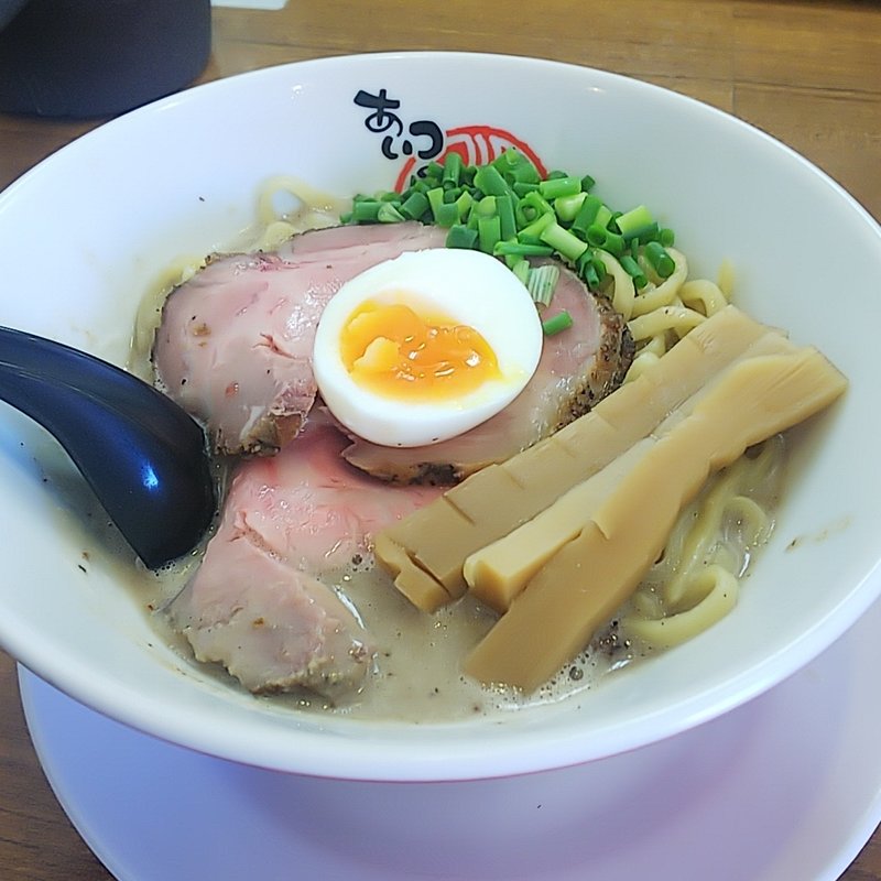 濁とん塩ラーメン(あいつのラーメン かたぐるま)