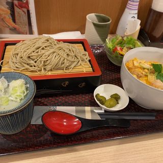 親子丼セット(そば処 斗露路)