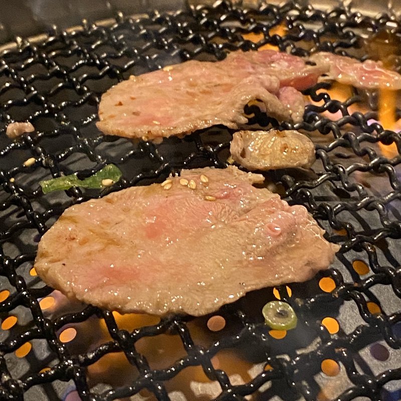 オリジナル塩タン(焼肉DINING Yacoo （ヤキニクダイニング・ヤクー）)