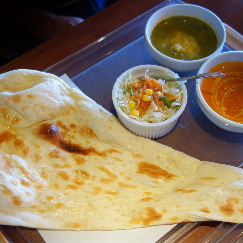 プレーンナンランチ(アバシ 小田部店)