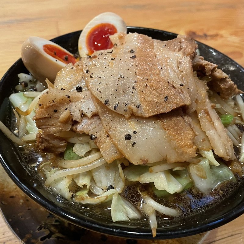 全武士盛らーめん(細麺) (麺屋 武士道)