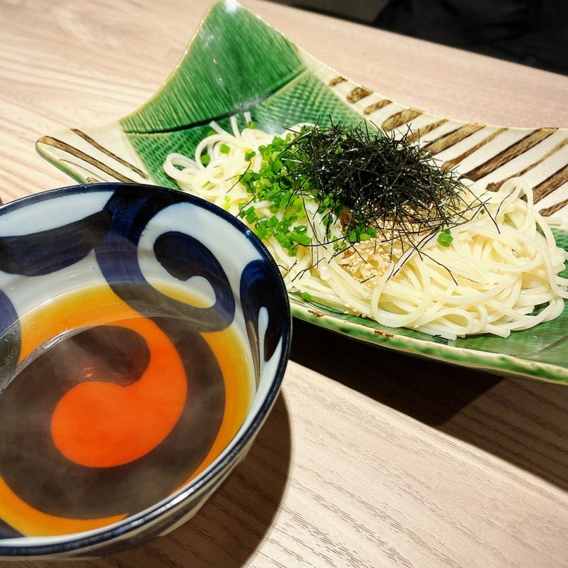 冷やし五島うどん(ふぐぶた酒場)