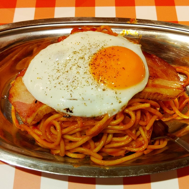 ナポリタン(王道セット)(スパゲッティーのパンチョ)