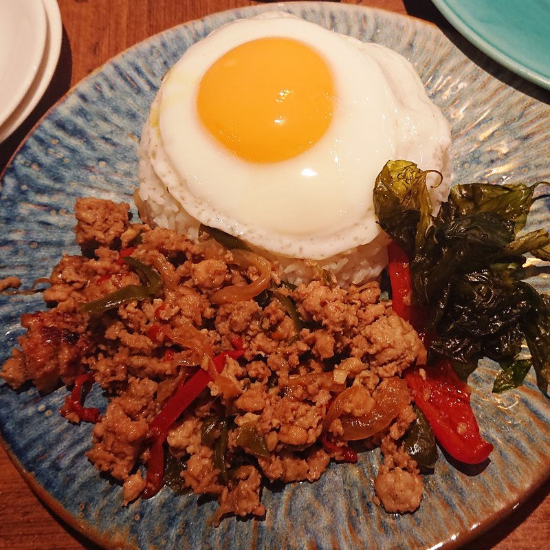 ガパオライス(アガリコ 新宿三丁目店)